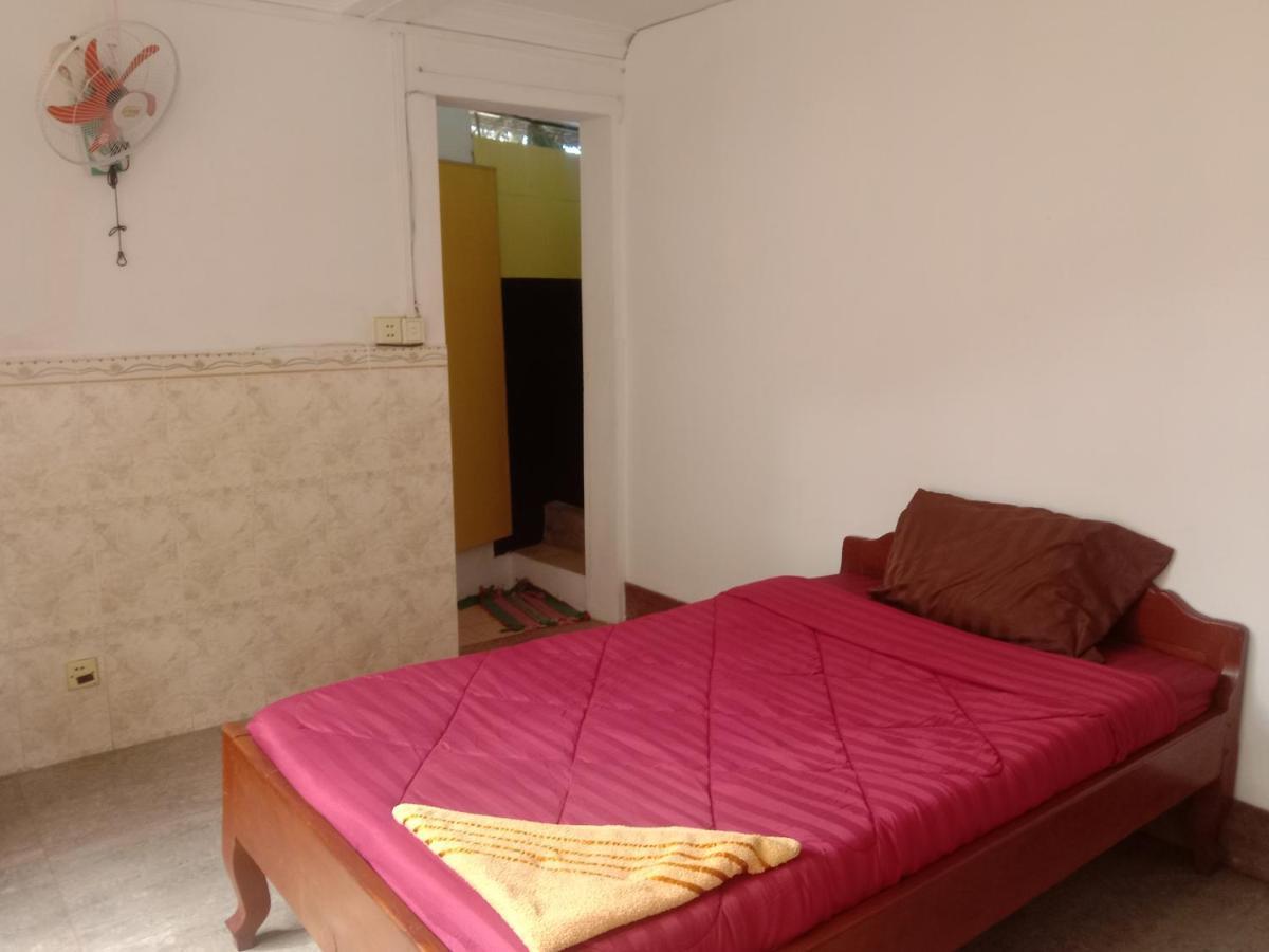 White Monkey Hotell Siem Reap Exteriör bild
