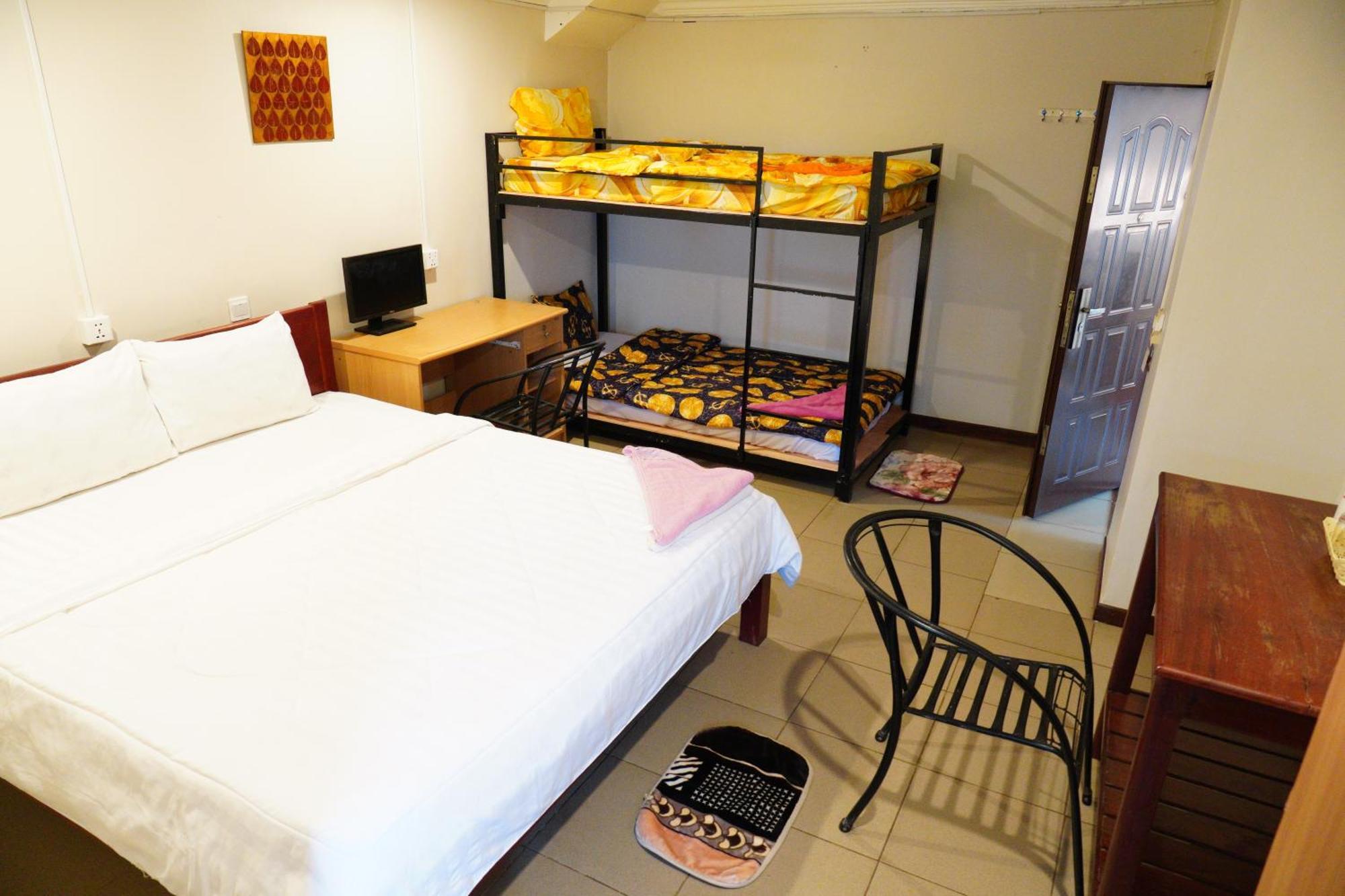White Monkey Hotell Siem Reap Exteriör bild